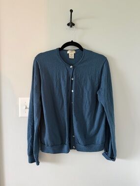 Women’s Merino Wool Button-Up Cardigan